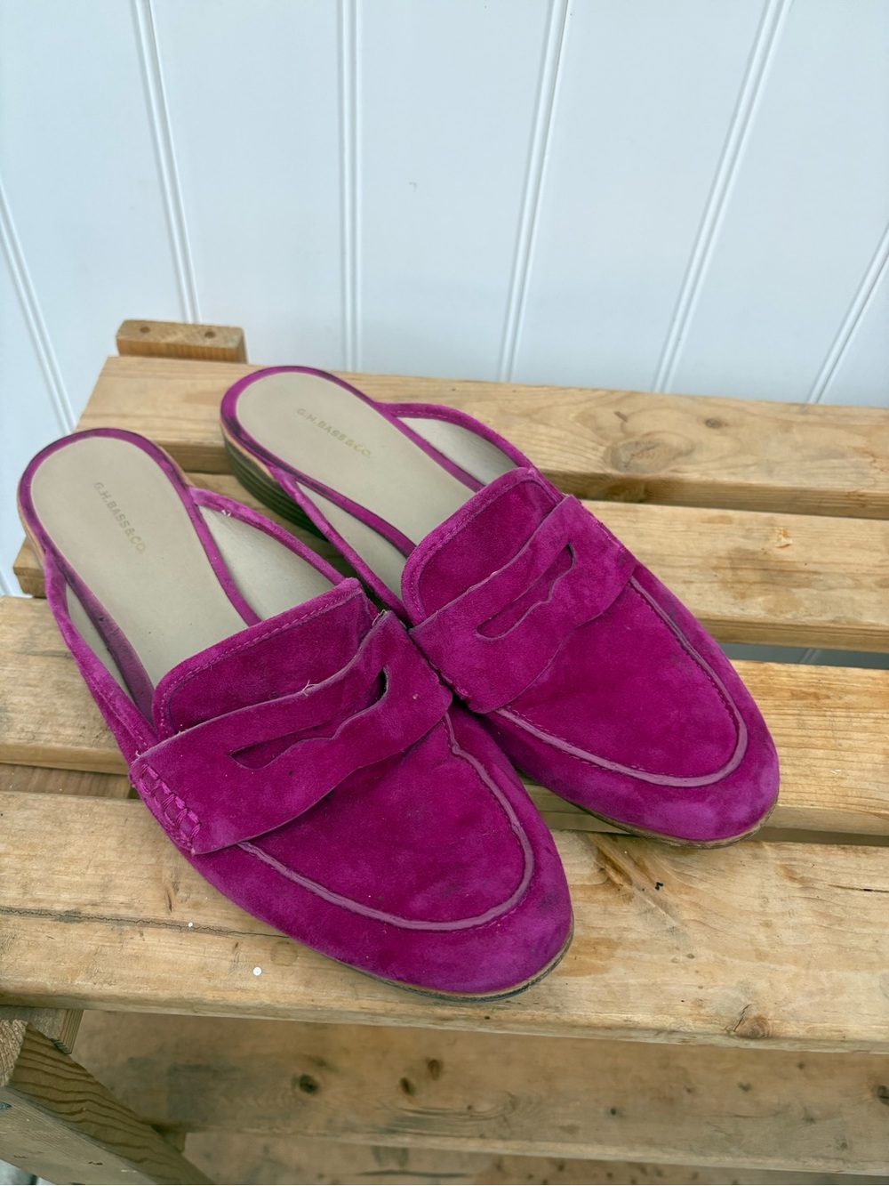 G.H. Bass & Co. Fuchsia Suede Slip-On Mule Loafers